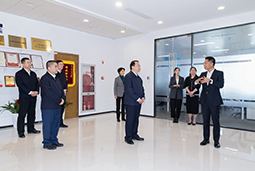 龚正市长走访服务Trust钱包科技国际等重点企业，真心实意为企解忧、助企增利、促企开展